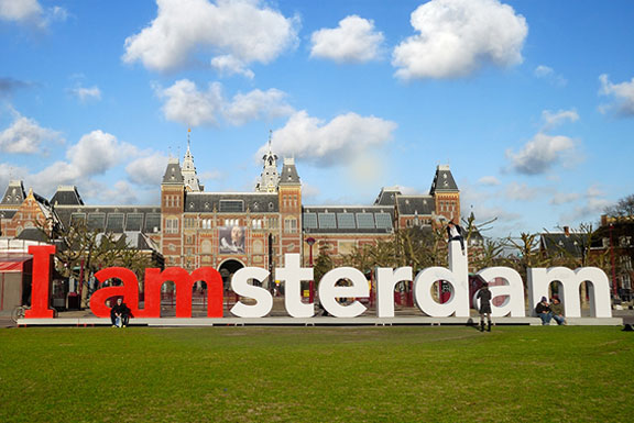 A 3-Day Tour Guide to Amsterdam