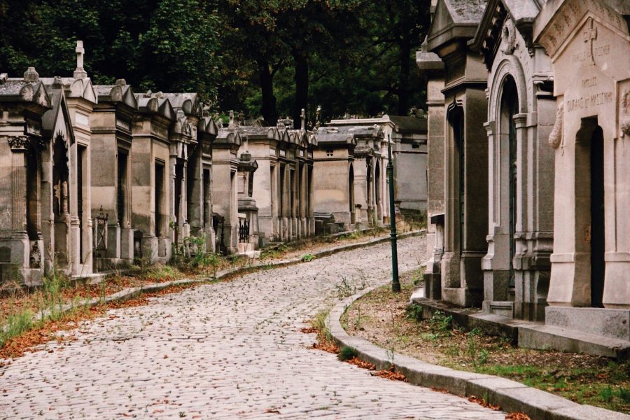 Jim-Paris-Tour-Père-Lachaise-Cemetery-Morrison