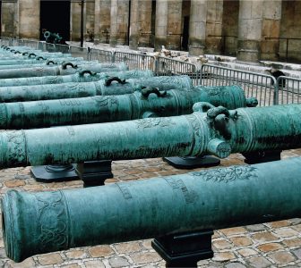 Les Invalides War Museum Skip-the-Line Guided Tour – Private Tour in Spanish